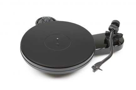 Pro-Ject RPM 3 CARBON 2M SILVER