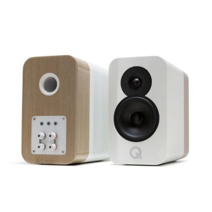 Q ACOUSTICS CONCEPT 300 Con Stand