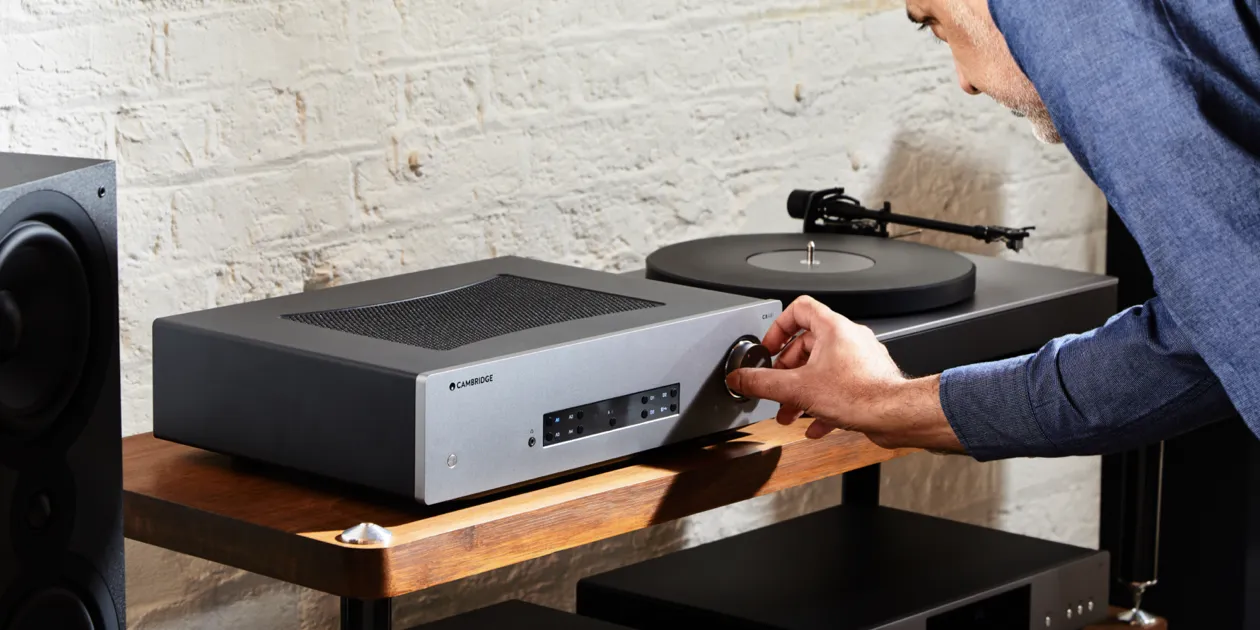 Cambridge-CX-A61-Alva