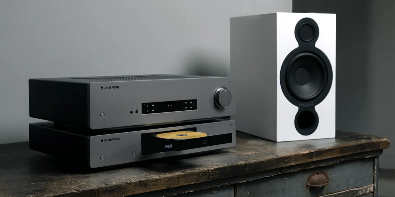 Cambridge-CXA61-CXC-Lifestyle