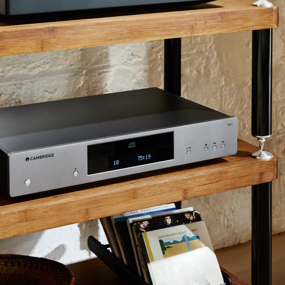 Cambridge-CXC-lifestyle-rack