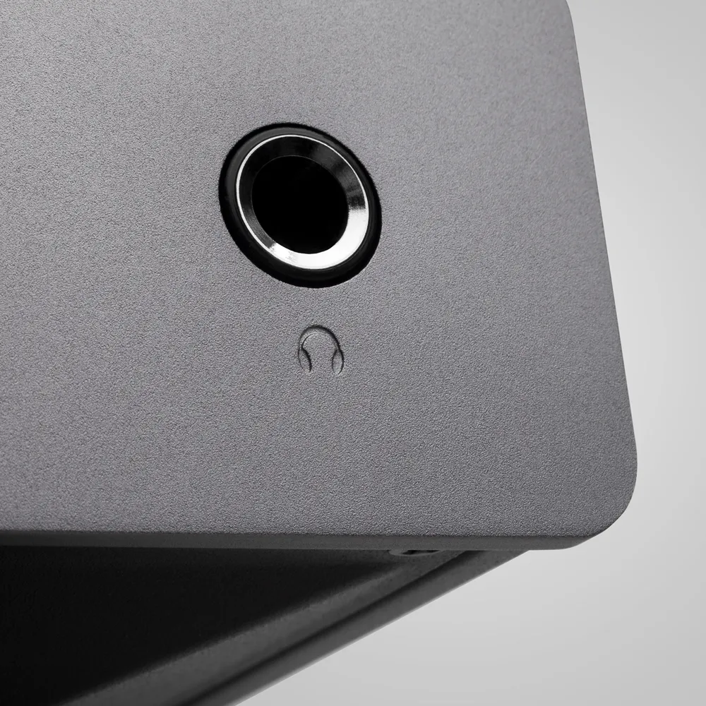 Cambridge-Duo-Headphone