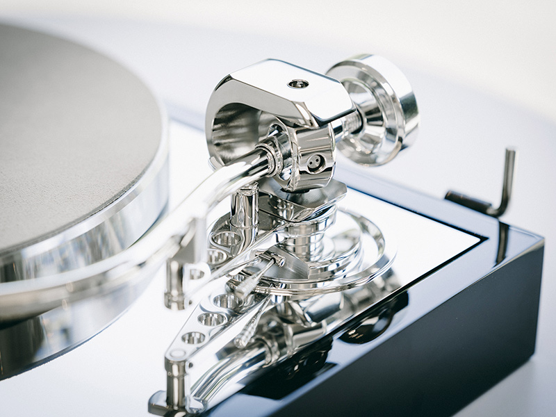 Pro-Ject-The_Classic_Reference-Piano_Silver-Braccio Pro-Ject The Classic Reference Piano Silver braccio