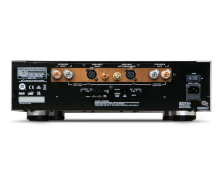 nad m23 v2 vista posteriore