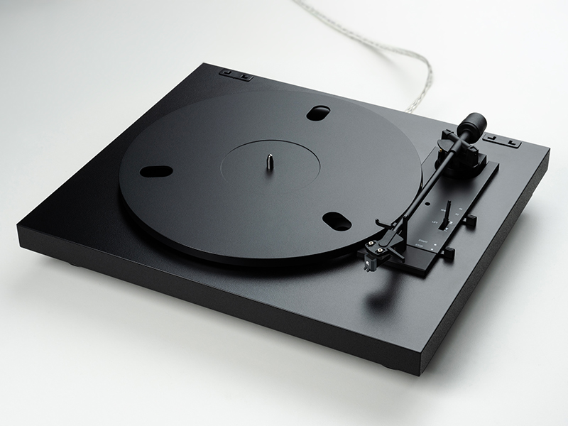 Pro-Ject_A1-2-nero-wire pro-ject a1.2 nero con cavo