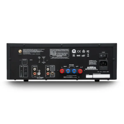 nad c 3030 vista posteriore