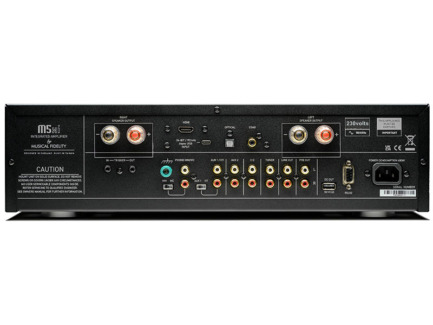 Musical FIdelity M5xi vista posteriore