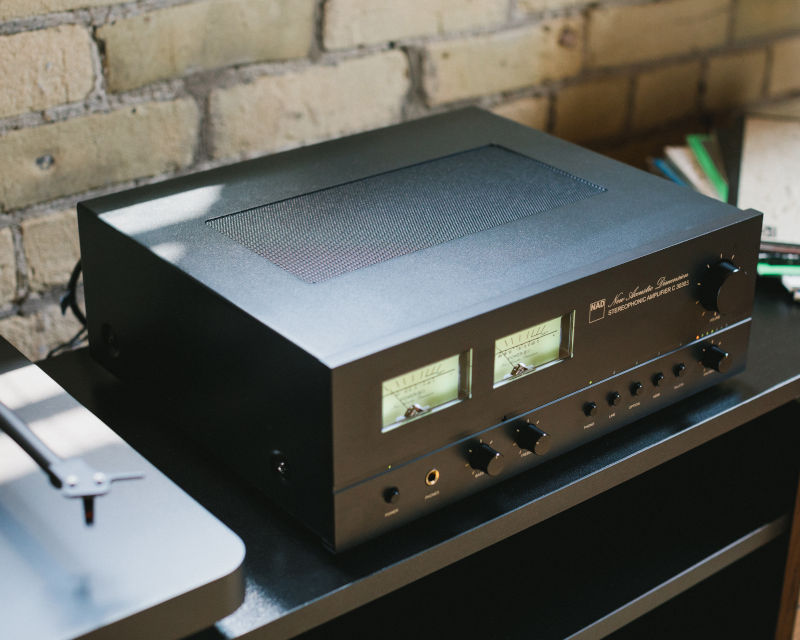 NAD-C-3030S-top nad c 3030s vista dall'alto