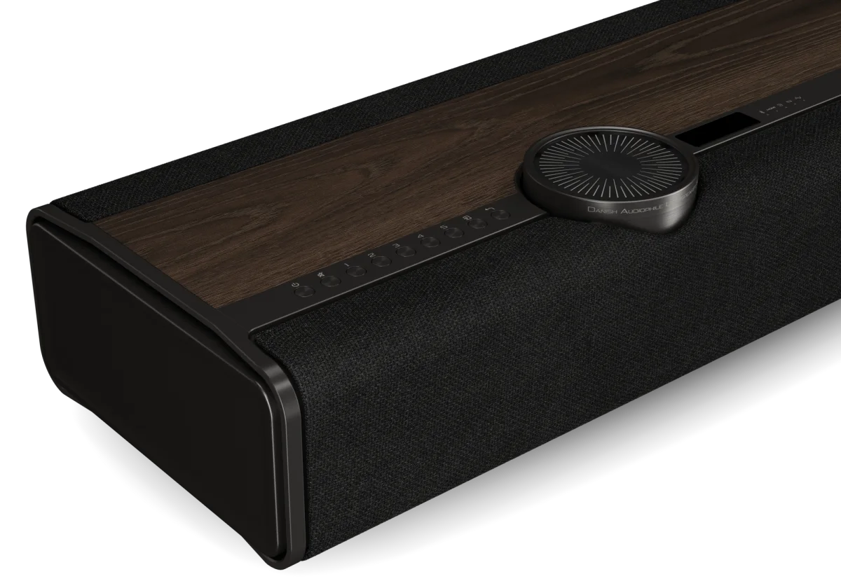 DALI_VEGA-dark-oak-closeup-buttons dali vega dark oak particolare