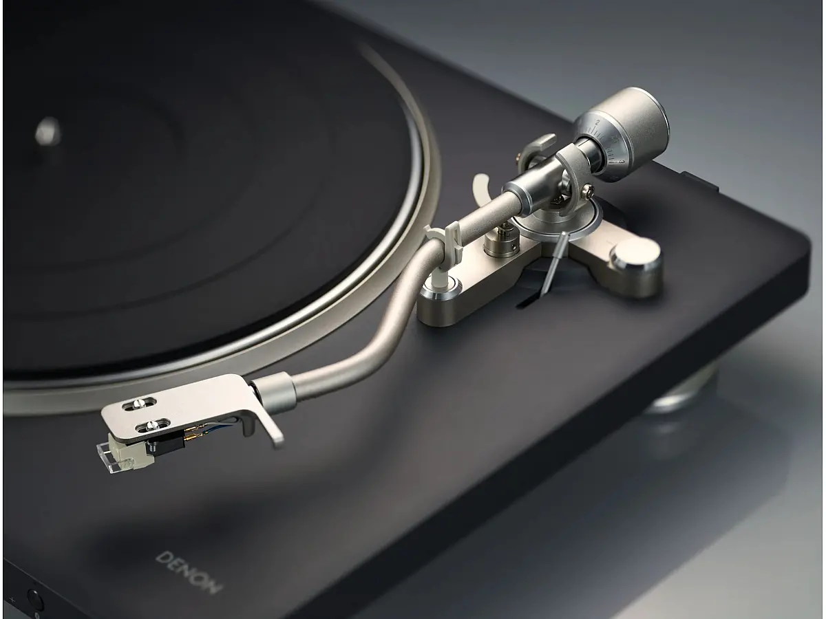denon-dp-500bt-tonearm denon dp-500bt braccio
